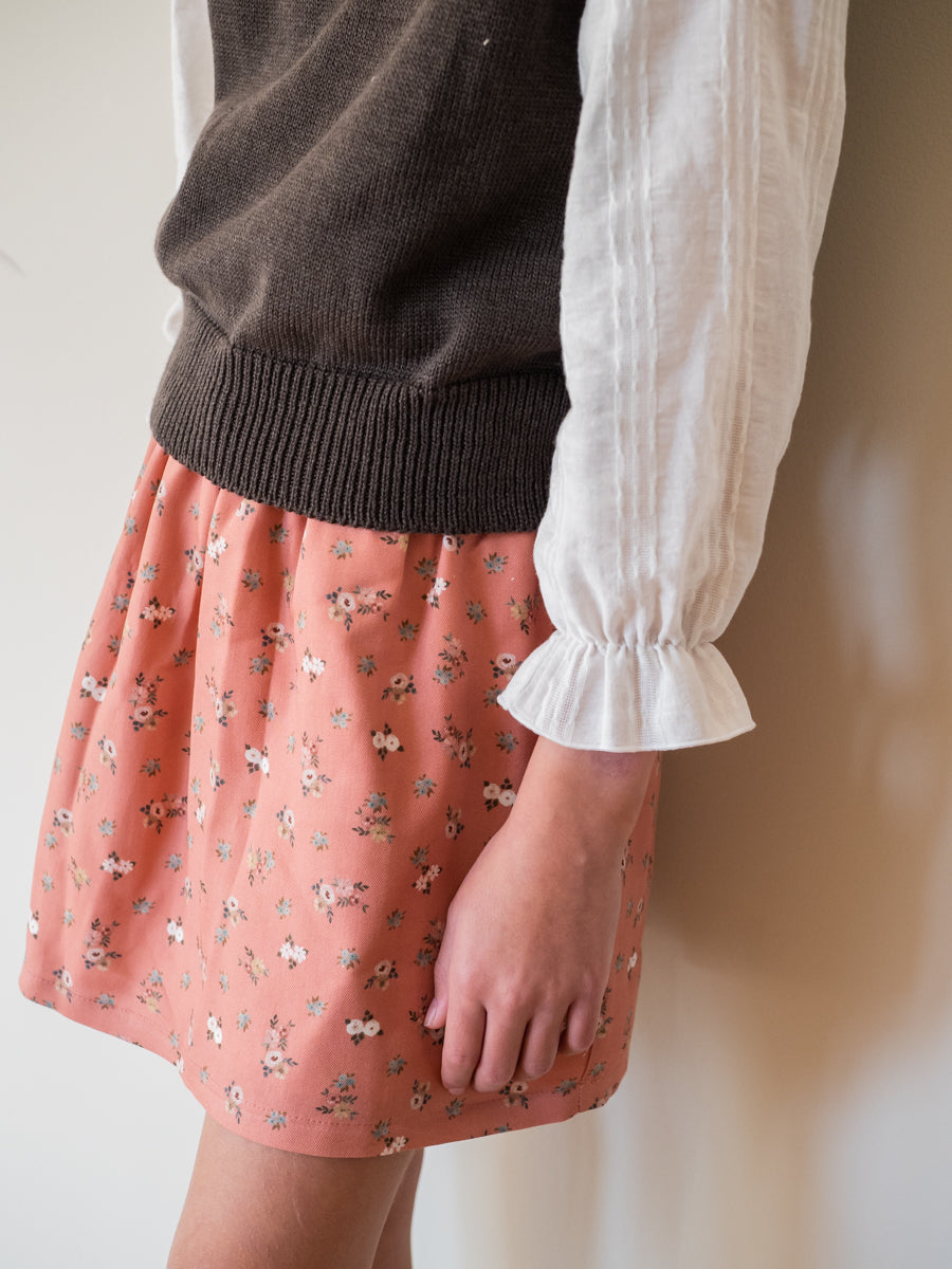 FAL01 Falda gomas florecitas colorete