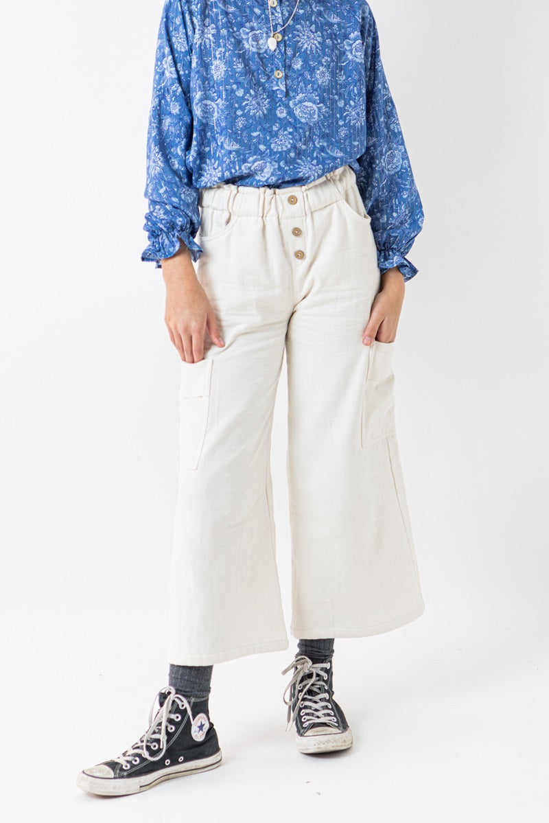 PAN01 Pantalón bolsillos marfil