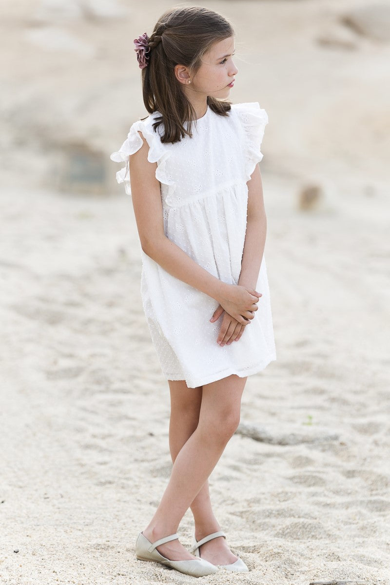 VES06 Vestido volantes plumeti bordado hojas blanco