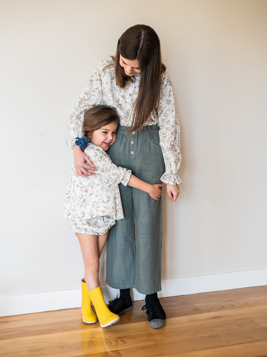 JES03 Jesusito encajes flor bucólica