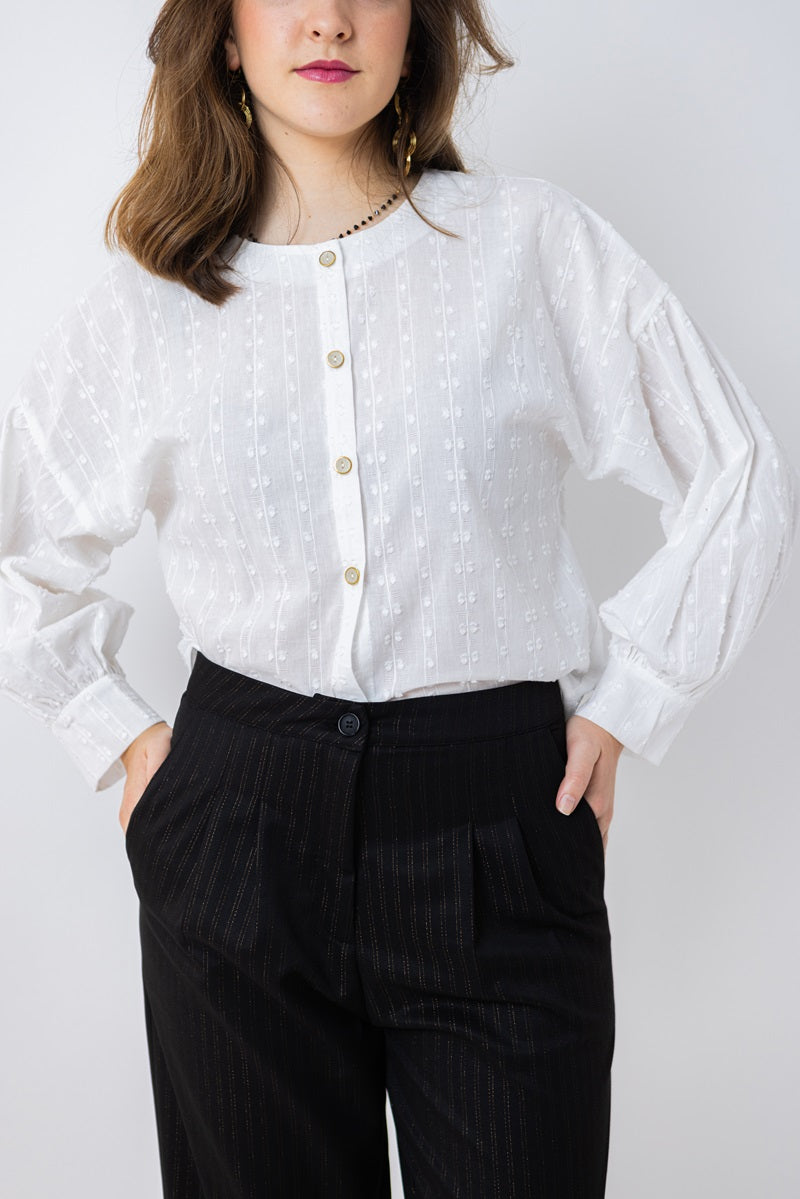 BLUT01 Blusa boho blanca