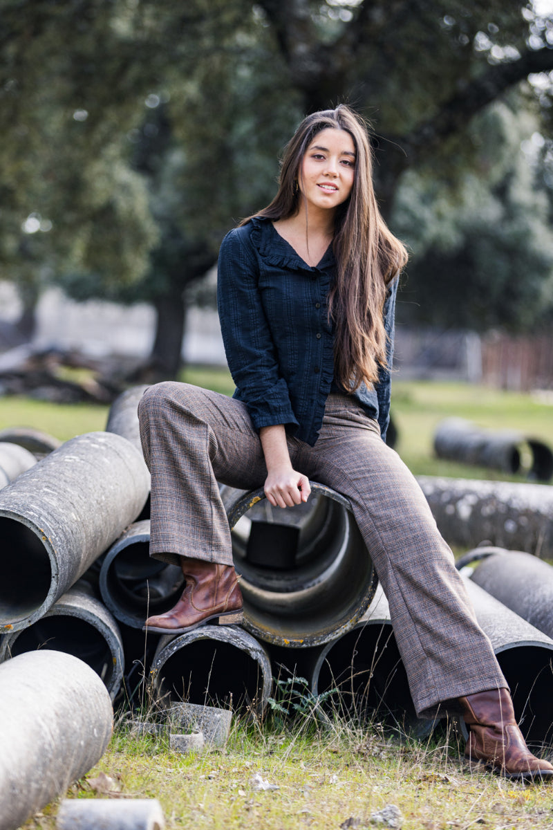 PANT01 Pantalón cuadro marrón