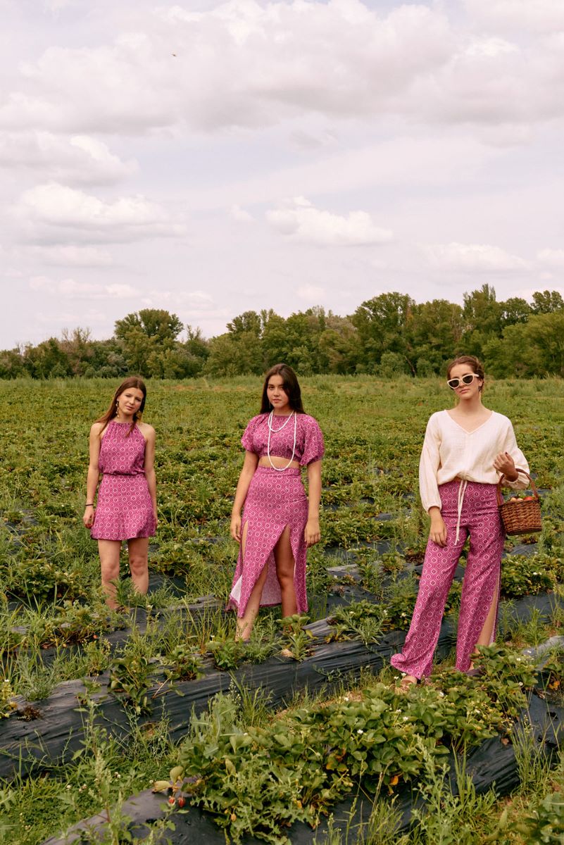 FALT01 Falda corta ondas buganvilla