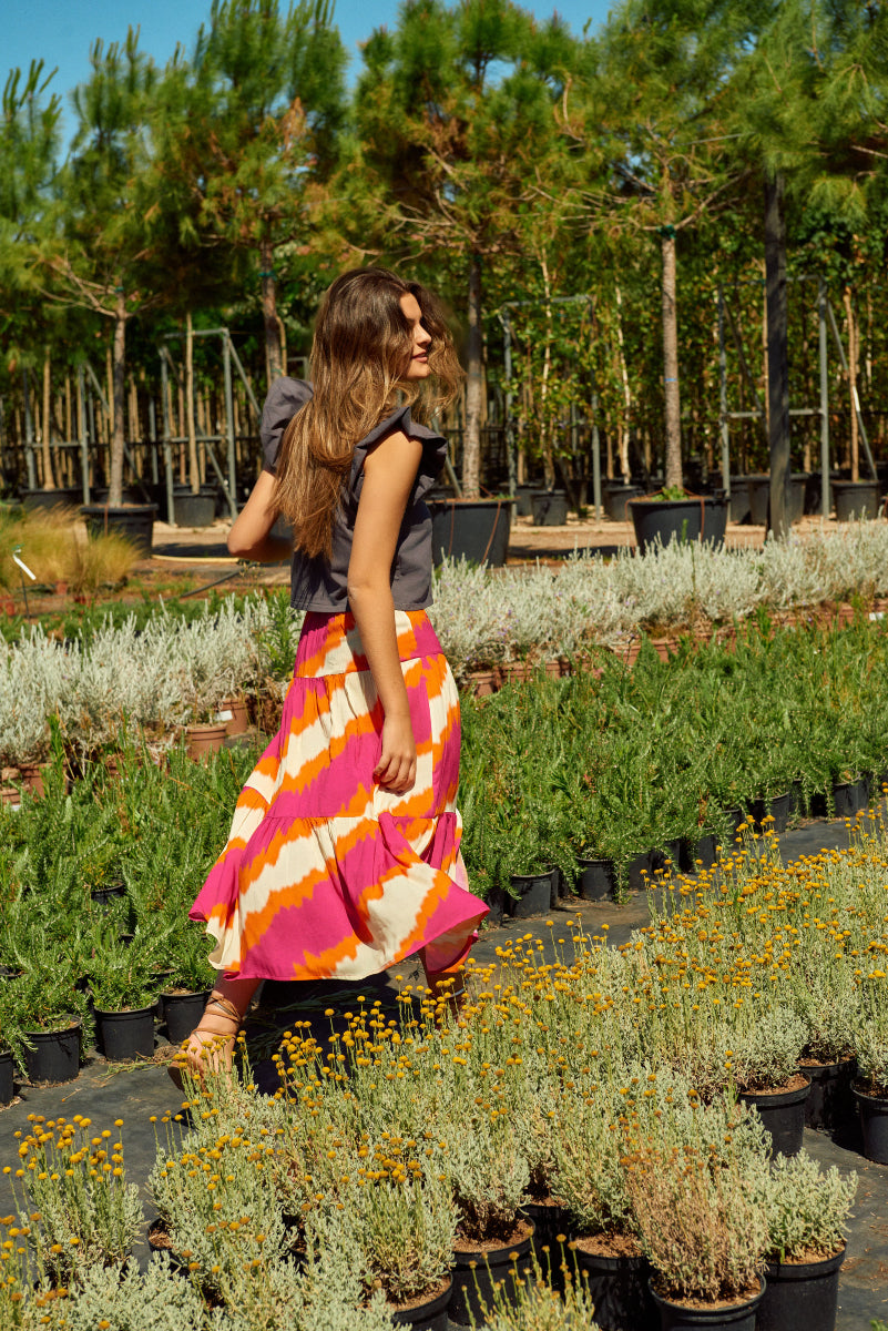 FALT05 Falda larga fucsia naranja