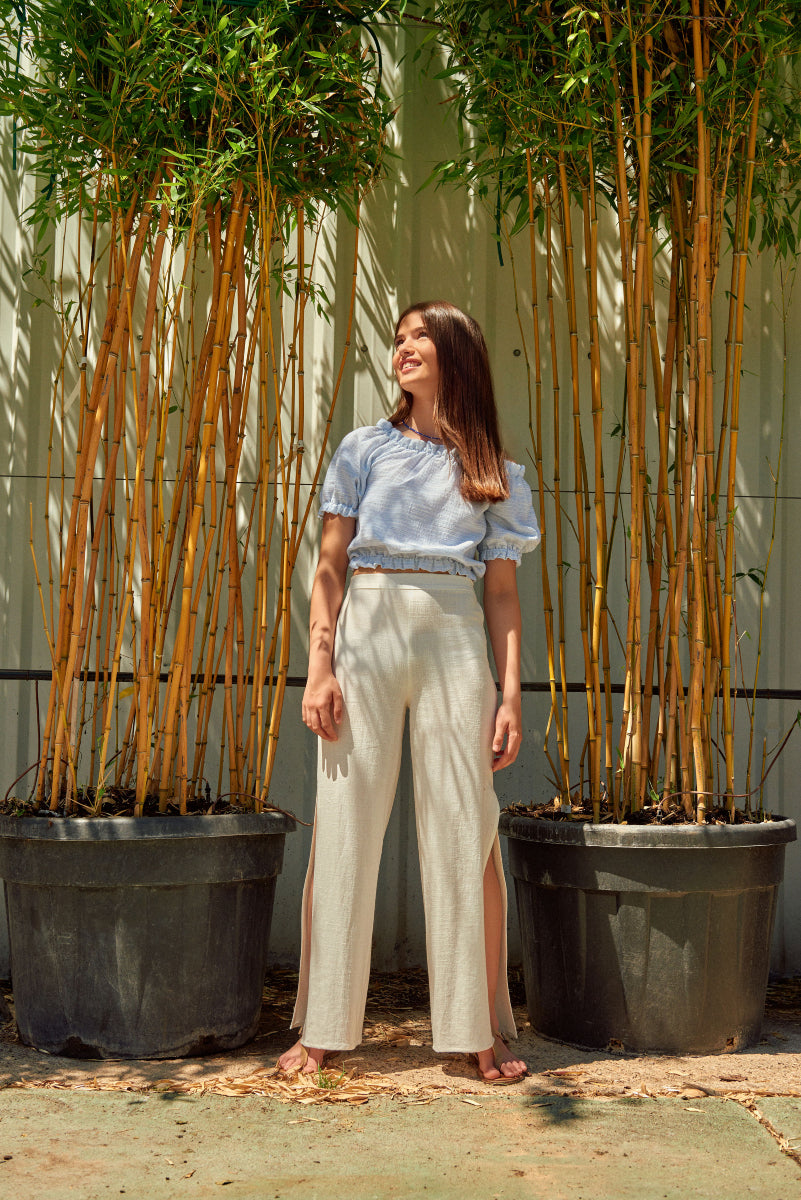 PANT02 Pantalón largo aberturas blanco