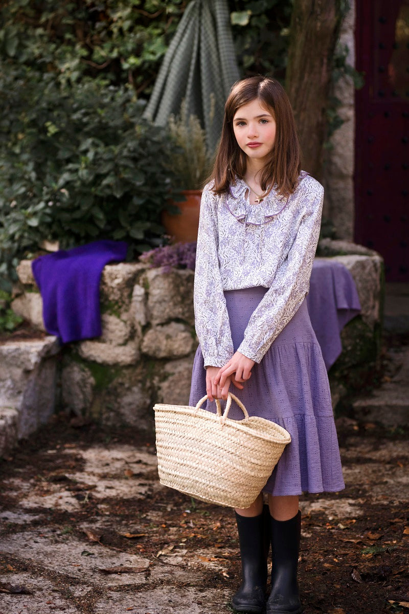 FAL05 Falda midi bordada florecitas malvas