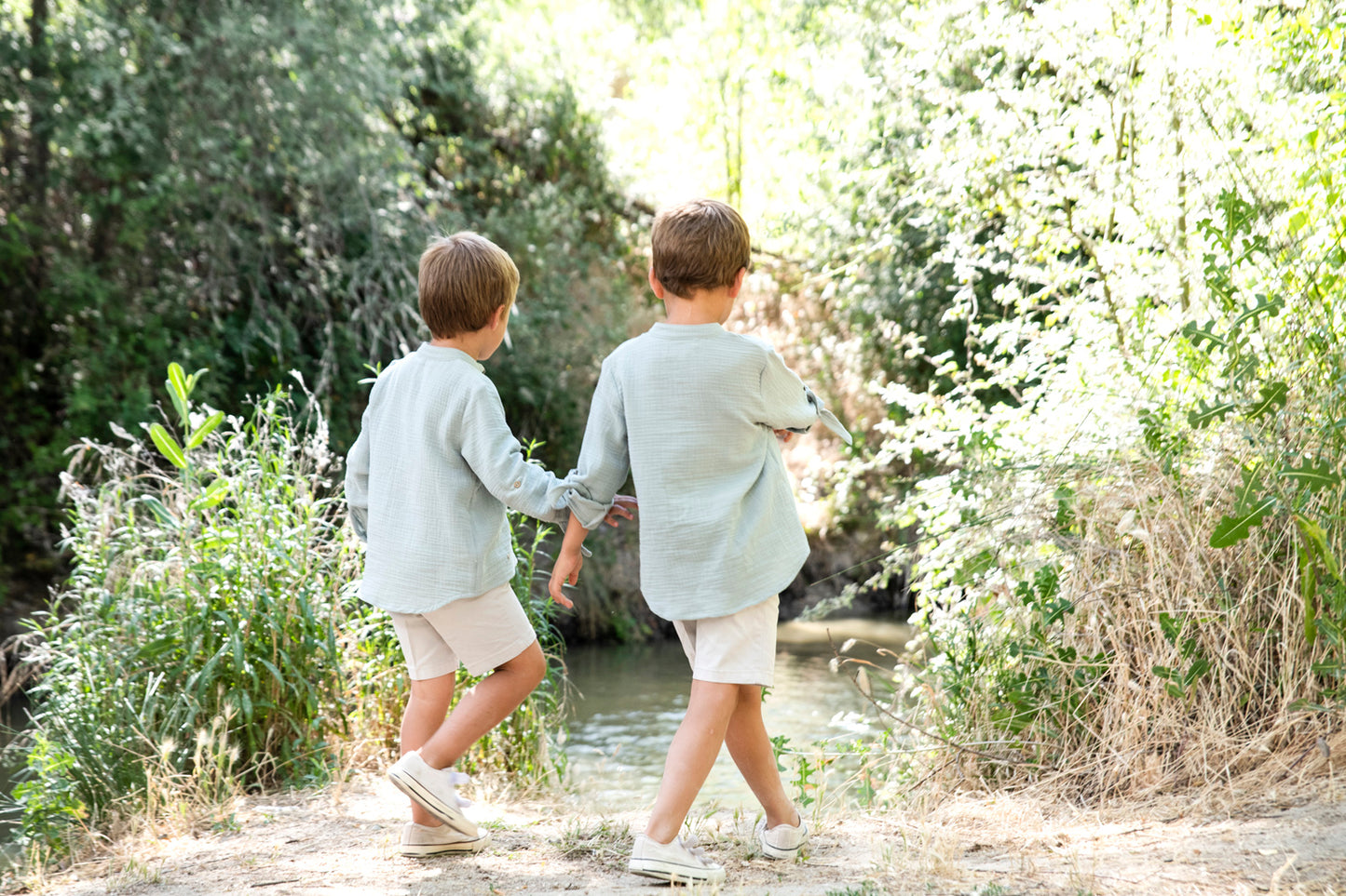 CAMM02 Camisa verde claro