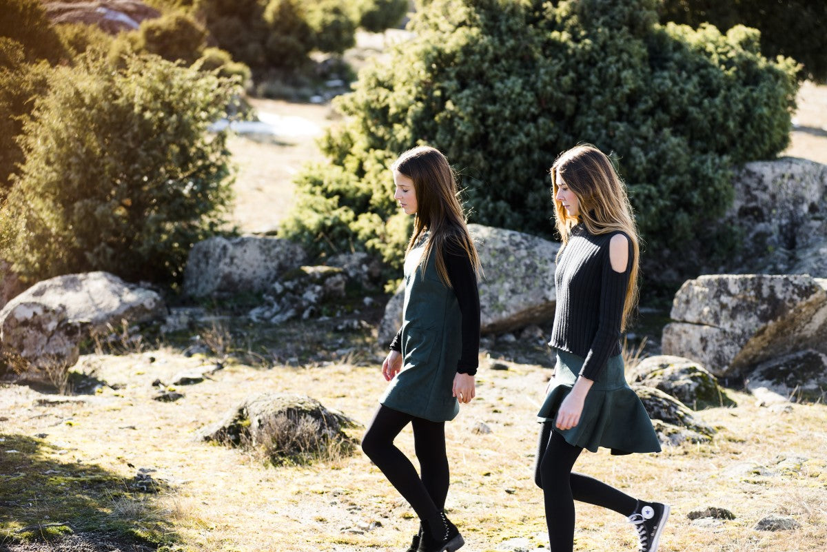 FALT06 Falda antelina verde