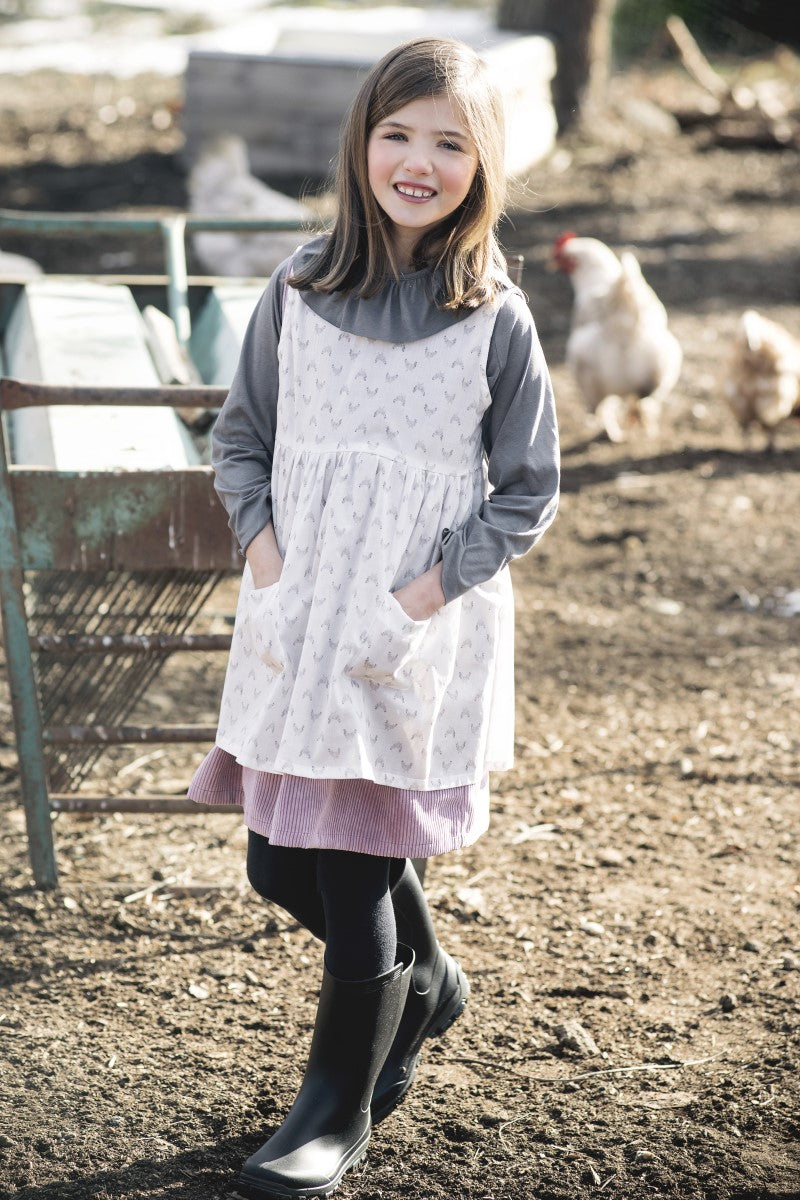 MD02 Mandil gallinas