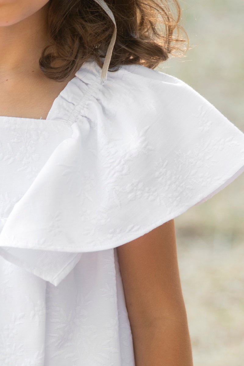 VES05 Vestido alas piqué ramillete blanco