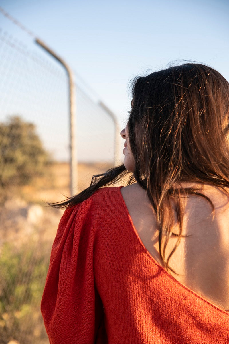 TOP08 Top punto asimétrico brillo coral