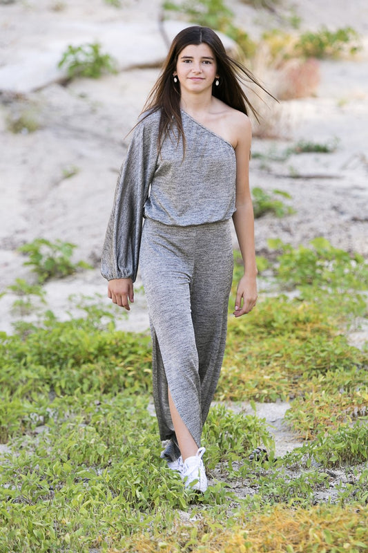 PANT05 Pantalón largo fluido puinto gris plata