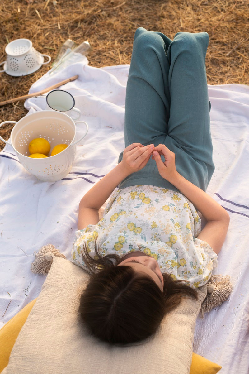 PAN04 Pantalón largo fluido aberturas verde mint