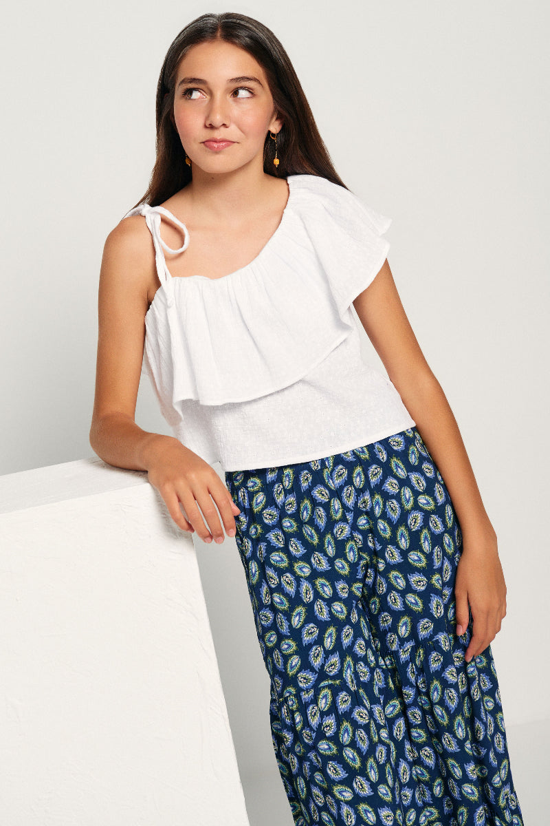 Blusa asimétrica volante bordado blanca