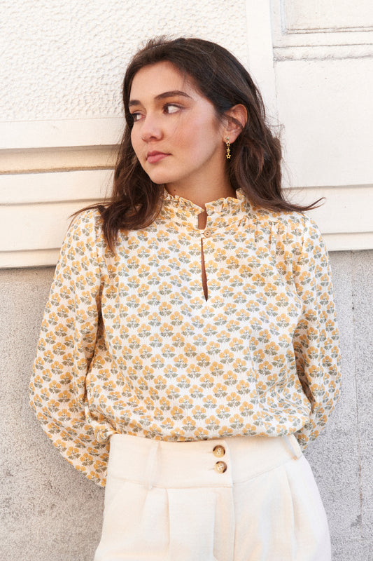 Blusa boho flor miel