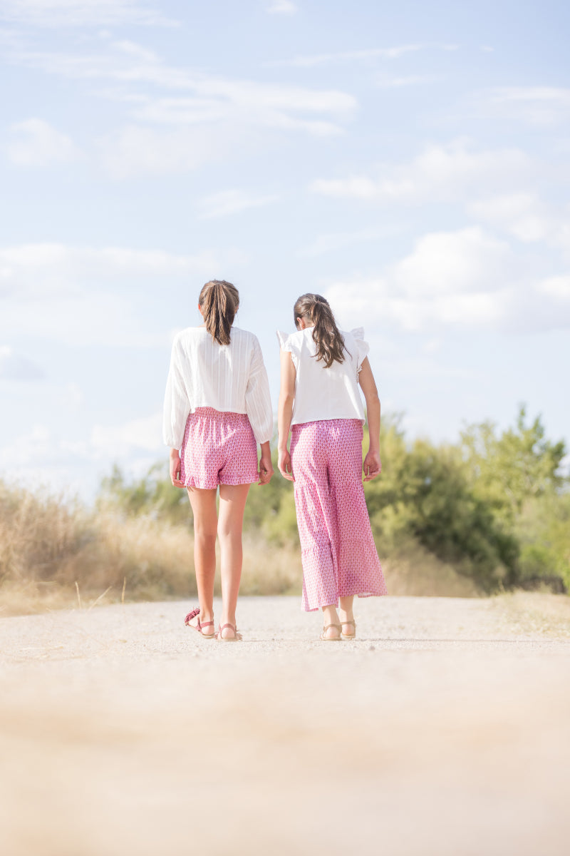 PAN09 Pantalón corto boho rosa