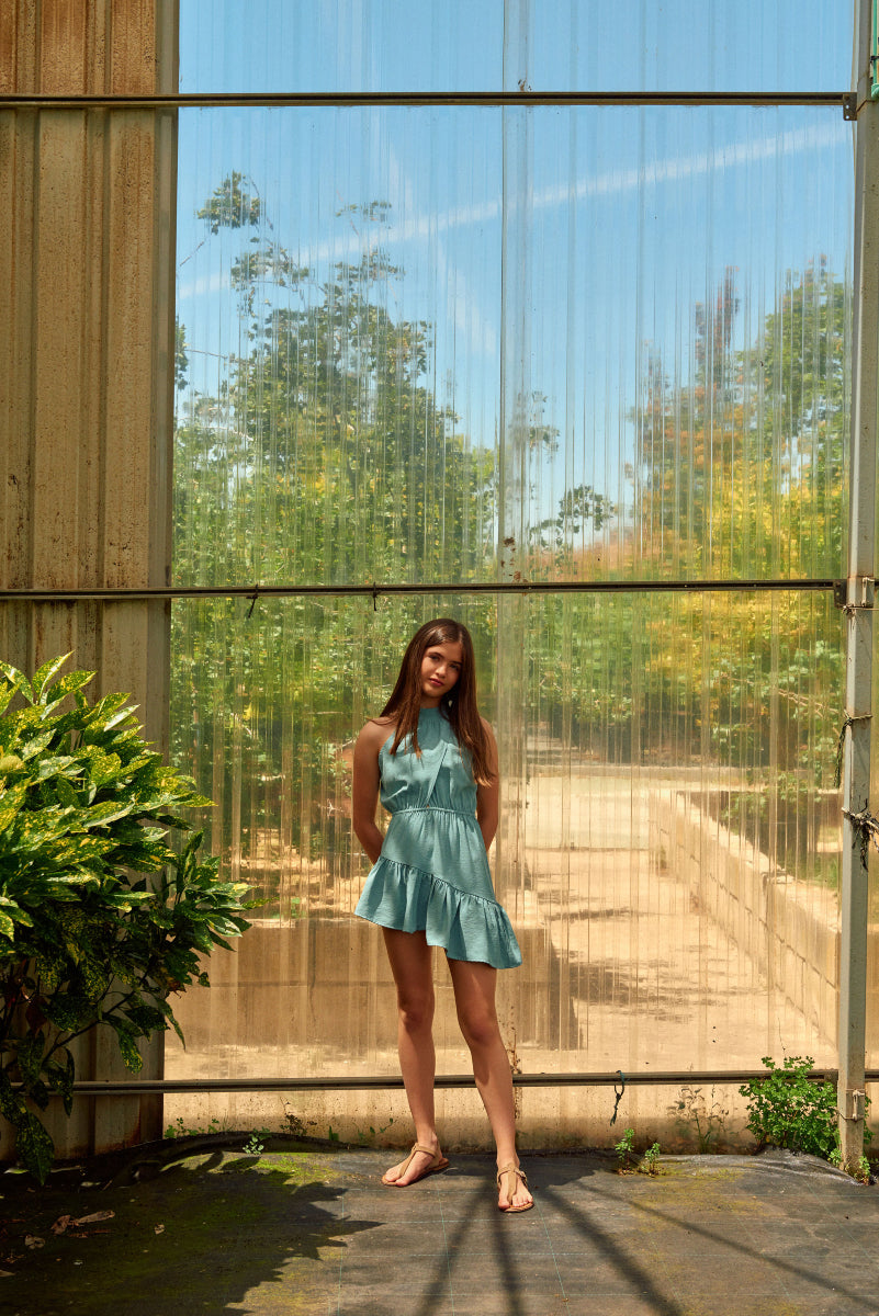 VEST03 Vestido corto halter aguamarina
