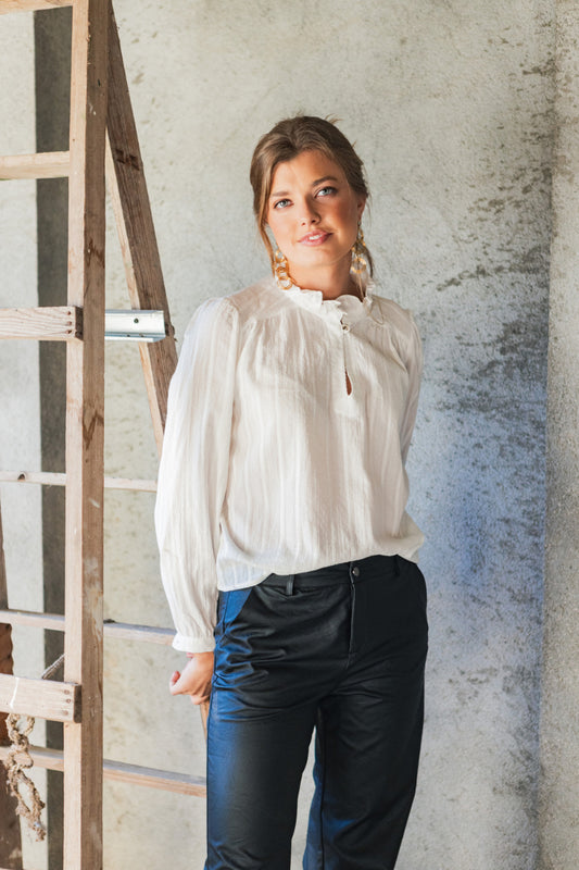 BLUT04 Blusa boho blanca
