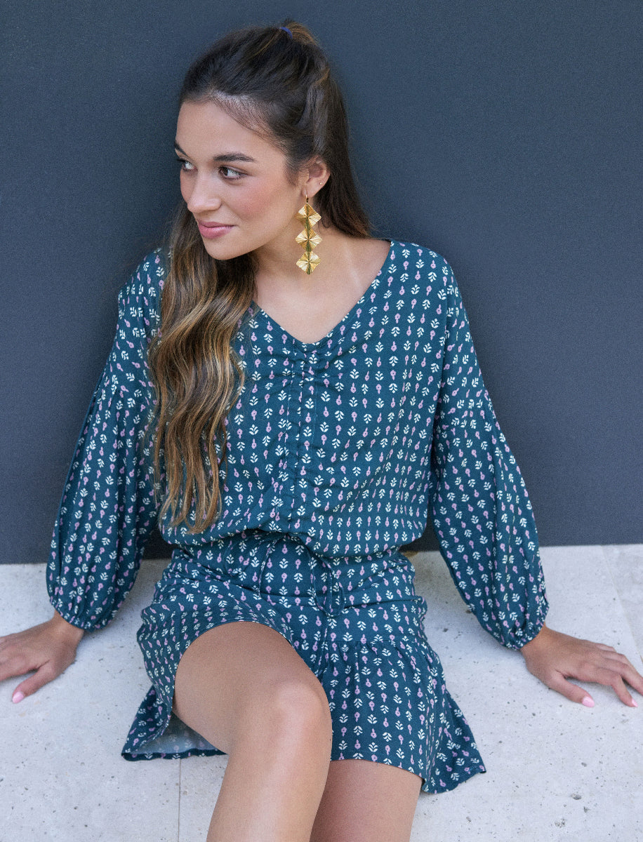 BLU12 Blusa abullonada ramitas