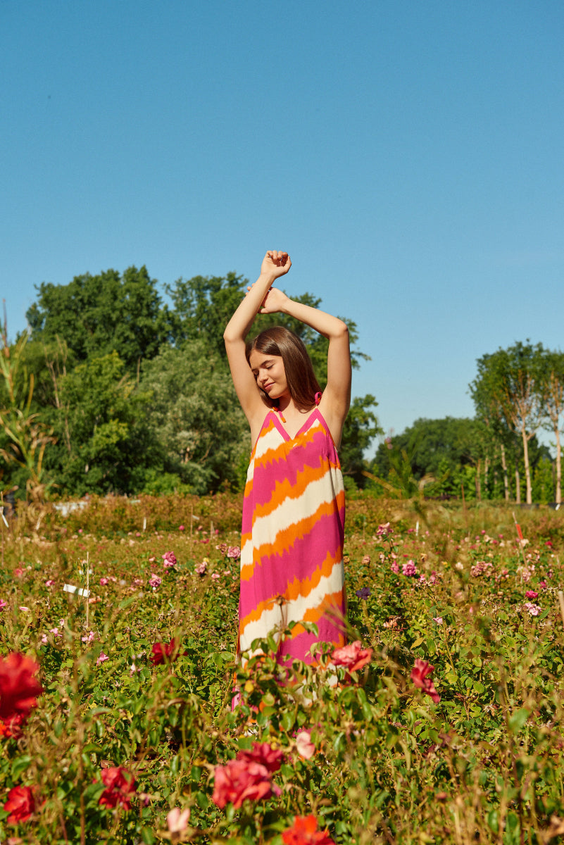 VEST05 Vestido largo fucsia naranja