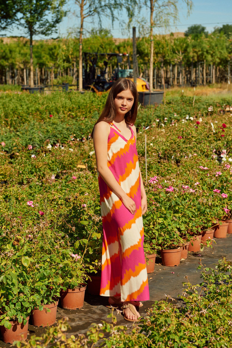 VEST05 Vestido largo fucsia naranja