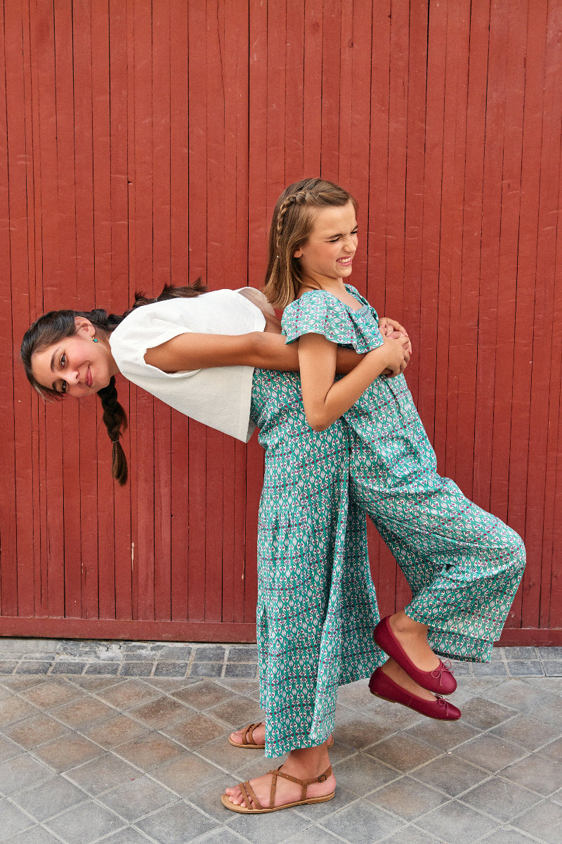 Mono volantes étnico verde