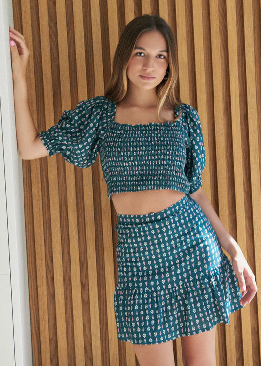 FAL03 Falda corta ramitas